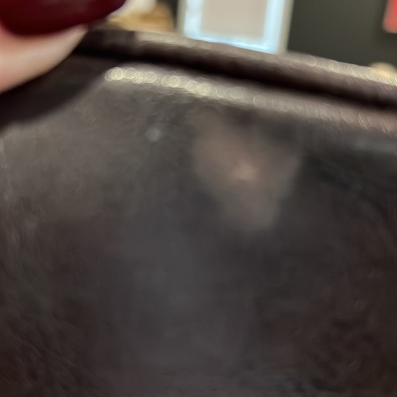 𝅺WEEKENDER bag - burgundy faux suede / amazing used condition - Picture 7 of 7